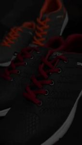 Sepatu Sneakers Pria Wanita Bahan Phylon Keren Terlaris