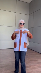 Aldira Kaos Oversize Kombinasi Saku 2 Atasan Wanita Terbaru