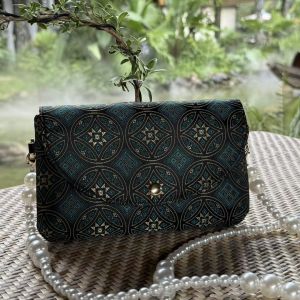 Pure Guangxi Zhuang Fabric Mini Crossbody Phone Bag Fashionable Artisanal Design Geometric Patterns Ideal for Daily Use