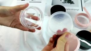 ตลับแป้งฝุ่นเปล่า กล่องเปล่า ใส่พัฟ พร้อมกระจก แบบพกพา