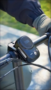 Loa bluetooth mini Divoom Itour-s chống Nước IP67 kết nối 2 loa tích hợp micro trả lời cuộc