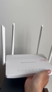 Router WiFi Grandstream GWN7052 AC1300 Dual Band Gigabit – VPN – Mesh – 100 User bảo hành 12 tháng
