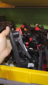 มือบีบ เครื่องพ่นยา แบตเตอร์รี่ / มือโยก มือจับพ่นยา มือจับเครื่องพ่นยา เครื่องพ่นยาแบตเตอรี่ มือบีบถังพ่นยา