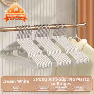 XUANG | Child-Friendly No-Damage Anti-Slip Clothes Hanger