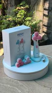 Máy Rửa Mặt Làm Sạch Sâu 3in1 Reiwa WT-222-2  3 Đầu Làm Sạch Có Thể Sạc Lại  Bảo Hành Chính Hãng