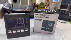 Jam cuaca termometer rumah dan higrometer bercahaya belakang kawalan bunyi LED jam penggera elektronik kalendar kekal skrin berwarna