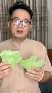 10 hộp Dán ngải Cứu Vai Gáy Đỏ Đông Y Giảm Đau Nhiều Vùng Trên Cơ Thể