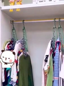 Gantungan Baju Magic Hanger / Gantungan Ajaib Multifungsi Dapat Dilipat dengan 9 Lubang Putar Hemat Tempat Serbaguna Terlaris