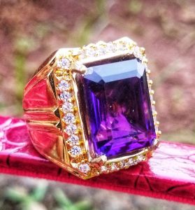 Cincin Batu Kecubung Crystal Kotak Natural