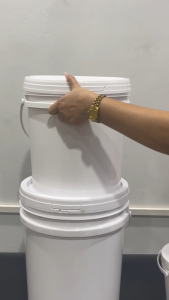 1 pc FUHO 15 Liters White Industrial Pail with Cover and Handle #515
