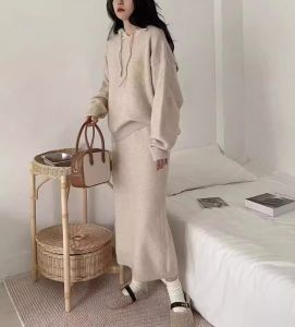 Autumn Winter Casual Knitted Sweater Set Dress Women Soft Simple Loose Hoodie Mini Skirt Two Piece Set Fashionable Ensemble
