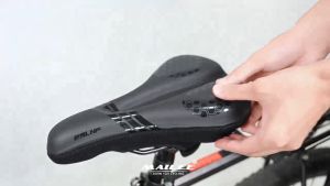 Vỏ Bọc lót yên xe đạp thể thao thoáng khí ESL-01 với bọt biển mềm dày 1 cỡ size 28x18 cm cho xe đạp địa hình/ xe đạp đua đường trường