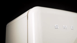Smeg 50’s Retro Style Refrigerator With Ice Compartment FAB28