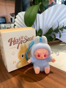 LABUBU KEYCHAIN DOLL QUISHY 💙