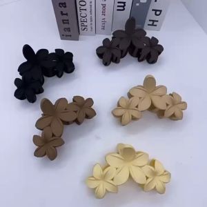 mitch Frosted Three-Flower Hair Clip Clamp Temperament Flower Hair Claw Back Head Shark Clip Hair Accessories