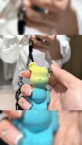 Móc Khóa Kiêm Bật Lửa Hình Gấu Bearbrick Màu Cầu Vồng Nhiều Màu ( Xài Gas - Lửa Khò 1 Tia)