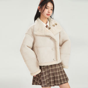 Fur And Particle Velvet Coat Womens Winter New Style Elegant Lady Outerwear Short Length Long Sleeve Polyester Fiber One-T Brand