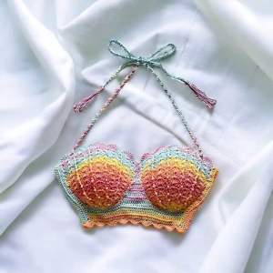 ชุดเซ็ตไหมพรม บราสีพาสเทลปักมุก ชุดไปทะเล ชุดไปคาเฟ่