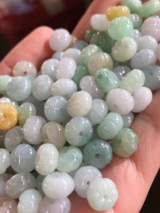 Myanmar Loose Jade Beads Small Pumpkin Natural Emerald Jade Jade Beads Ornament DIY Weaving Necklace Bracelet Accessories