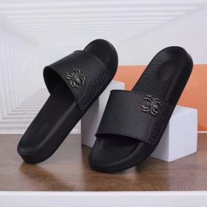 Lightweight durable and soft-soled casual sandals for men to wear outdoors.