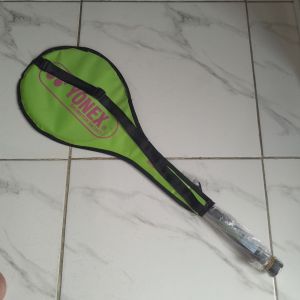 RAKET BADMINTON Bulu Tangkis TERMURAH UNTUK PEMULA 1 PCS RAKET plus Sarung