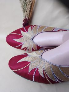 fashion cewek sepatu wanita sulam jumbo size 43