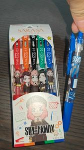 [5-pens Set] Spy X Family Sarasa Clip 0.5mm colored pen