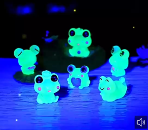 MAINAN KOLEKSI BONEKA PAJANGAN VARIAN KODOK GLOW IN DARK UKURAN 2CM AN 6MOTIF LUCU UNIK BISA JADI BIJI BEKEL