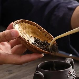 JUSTINLAU Hand‑woven Bamboo Tea Scoop Tray Natural Rattan Tea Leaf Holder Herb Spice Storage Dish for Tea Ceremony Decor