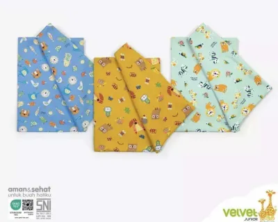Baby Swaddle Libby dan Velvet Junior Bedong Bayi Per 1 Pcs (SATUAN) / Vibrant Forest Basicwear / basic swaddle baby newborn / bedong bayi adem / motif lucu