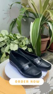 Sepatu Flat Kerja Wanita: Desain, Kualitas, & Kelebihannya
