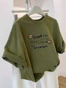 เสื้อยืดคอกลมแขนสั้นผ้าฝ้ายแท้พิมพ์ลายตัวอักษรหลวมๆ สำหรับผู้ชายและผู้หญิง แฟชั่นฤดูร้อน 2025 แห่งใหม่ แห่งใหม่