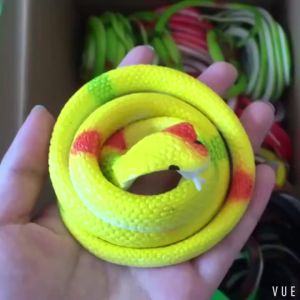 Evil Fun Bionic Snake Party Mischief Props Shocking and Terrifying Fake 80cm Snake Garden Outdoor Decorations Mischief