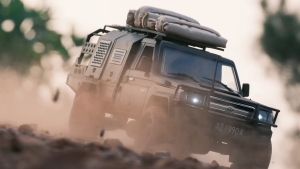 พรีออเดอร์ MN82S TOYOTA LANDCRUISER official modified รถบรรทุกสั้น 4WD รถปีนเขา RC รถรีโมทคอนโทรลของเล่นคริสต์มาสของขวัญ