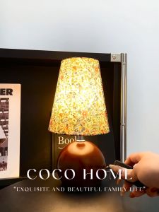 Nordic Style Italian Designer Table Lamp Vintage Floral Night Light Wood Texture Ceramic Base Bedroom Bedside Lamp Home Decor