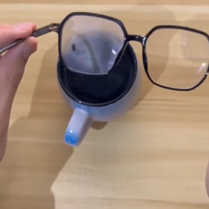 SOEZ 100pcs Lens Anti Fog Wipes Glasses Cloth Portable Lenses Wet Wipe Mobile Phone Computer 防雾湿巾