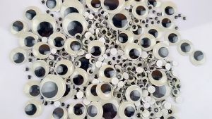 ลูกตากลิ้ง ลูกตาปลอม (มีกาวในตัว) ตาตู้ตา ตาปลอม plastic eyes ตาสัตว์ ตางานประดิษฐ์ DIY งานพับเหรียญโปรยทาน