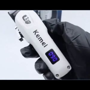 (RẺ VÔ ĐỐI) Tông Đơ Cắt Tóc Không Dây Chính Hãng KM-232 Tông Đơ Hớt Chấn Viền Tóc Gia Đình Tăng Đơ Cắt Tóc Chuyên Nghiệp Kiểu Dáng Mini Gọn Nhẹ Màn Hình LCD Sạc Pin Tiện Dụng