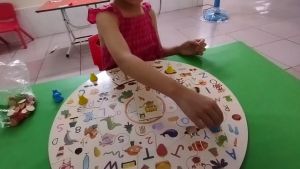 Đồ chơi giải trí đồ chơi giáo dục tương tác Thám tử nhí tìm hình