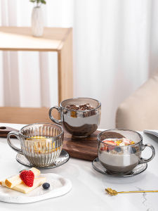 แก้วน้ำแก้วน้ำนมสีเทาควันขนาดใหญ่ แก้วน้ำชาสีน้ำตาล แก้วน้ำนมโยเกิร์ต แก้วน้ำชาโอ๊ต แก้วน้ำแก้วน้ำใสสีสันสดใส