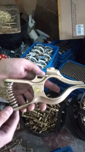 300a 500a Seiko Welding Ground Clamp Universal T-Style Copper Rotating Ground Wire Clamp