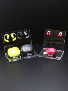 อะคริลิคหูฟังขาตั้งจอแสดงผล Clip-on หูฟังไร้สายผู้ถือหูฟังสําหรับสาธิตเสียงใน Store เคาน์เตอร์ Live Broadcast