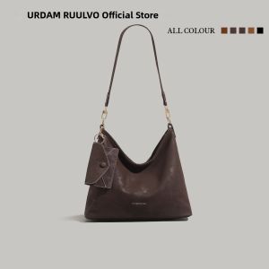 URCDN RDALVO | Leather Finish Winter Tote Bag