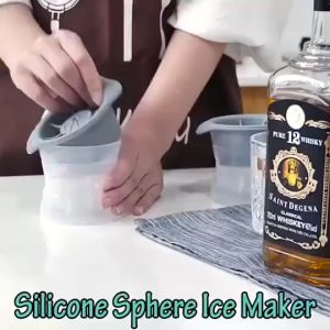 ที่ทำน้ำแข็ง แม่พิมพ์น้ำแข็ง แม่พิมพ์ทำน้ำแข็ง ที่ทำน้ำแข็ง มี3สีให้เลือก ทำจากซิลิโคนอย่างดี ทำได้ครั้งละ 1 ลูก