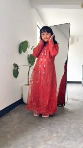 Gamis Anak Perempuan Regina Kids Set Baju Muslimah Anak Perempuan Satin Velvet Mix Brukat Aplikasi Payet M L XL XXL Baju Muslimah Remaja Tanggung Outfit Lebarana Terbaru Kekinian Viral Untuk usia 7 - 13 Dress Kondangan Mewah