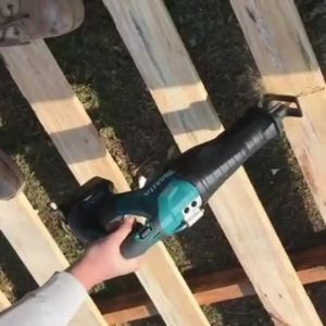 Makita | Makita 18V Máy Cưa Chuyển Động Qua Lại Không Chổi Than Không Dây 255mm Khả Năng Cắt Gỗ 2800SPM Với 4 Lưỡi Dao Tương Thích Với Pin Makita 18V