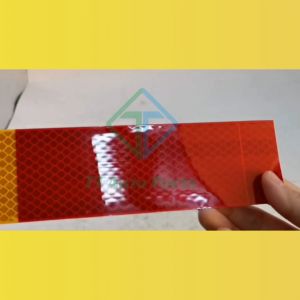 (1 Roll = 150 pcs) (30cm x 5cm) 3M Side Marking Reflector Sticker Pelekat Lori Reflektif JPJ SIRIM Approved