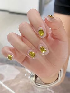Handmade Nail Art Wearable Gold Diamond Patched Finished Product Luxury Sensation Removable High End Feeling Pregnant Women Safe