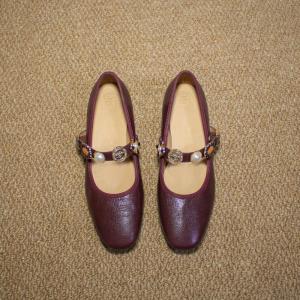 Queen of Thorns Low Heel Mary Janes Womens Shoes Vintage Design Leather Slip-On Fashionable Pearl And Rhinestone Embellishments