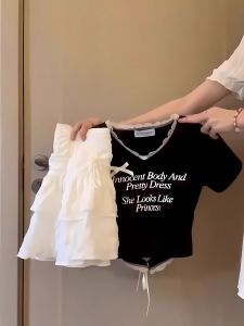 Fashionable Summer Two-Piece Set for Petite Women Black V-Neck T-Shirt White Short Skirt Set Sweet Spicy Style Cotton Material